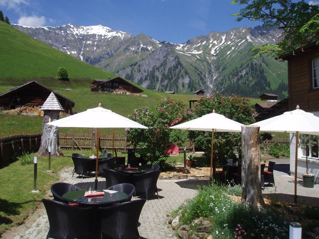 Hotel Des Alpes Adelboden Bagian luar foto