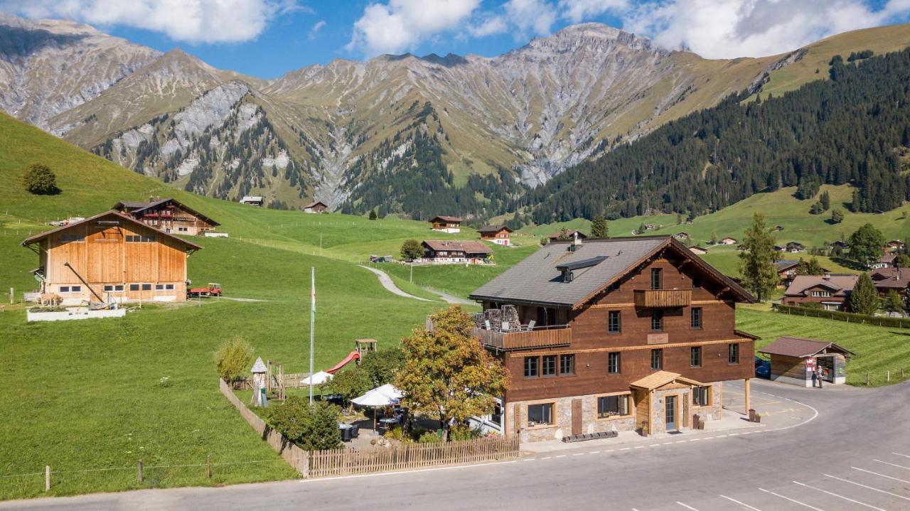 Hotel Des Alpes Adelboden Bagian luar foto